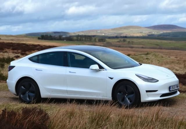 Tesla Model 3 Long Range Dual Motor