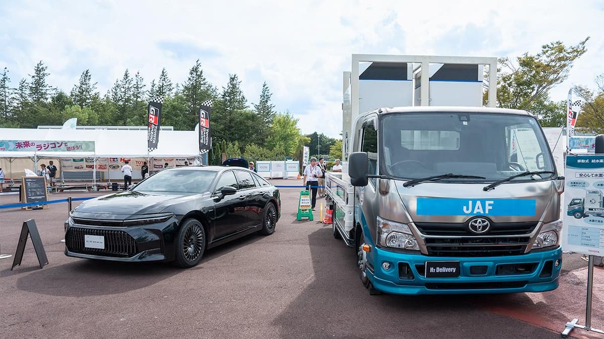 Toyota and JAF Partner on Hydrogen and EV Road Service Vehicle